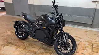 Электро мотоцикл Ducati Diavel