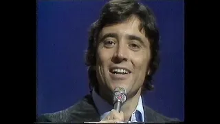 SACHA DISTEL - Playground In My Mind (Tommy Cooper 1973)