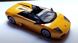 Reviewing the 1/24 Lamborghini Murcielago Roadster by Motormax