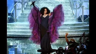 Diana Ross Receiving AMA Lifetime Achievement Award 2017