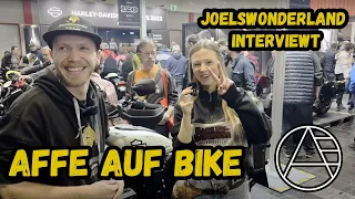 Interview mit Affe auf Bike bei der Motorräder Dortmund 2023