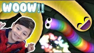 El Gusanito de Colores | Slither.io con Gusano de Arcoiris | Juego para niños