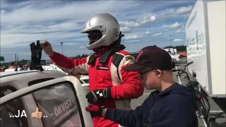 Max ÖVERRASKAS får vara spotter på Racing special sprint