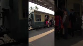 Bongaon Local Office Time Rush | Eastern Railways Sealdah Division | Indian Railways Rush | #Shorts