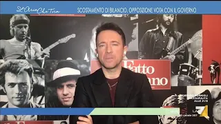 Vaccino anti-Covid, Andrea Scanzi: "Non vedo l'ora che arrivi, sarò il primo a farlo, è ...