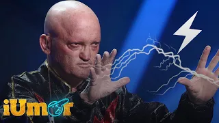 El fură curent...la propriu! Biba Struja sau "Omul baterie" se joacă cu electricitatea la iUmor!