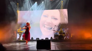 Love Goes On and On - Lindsey Stirling (ft. Amy Lee) - Live in Tel Aviv, Israel - 14 July 2023