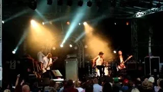 Samuli Putro - Olet puolisoni nyt - Live at Häyrylänranta Blues 4.7.2013