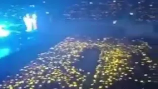 Bigbang VIP Fans singing with Seungri "Flower Road"