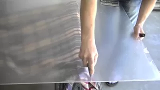 how to cut plexiglass
