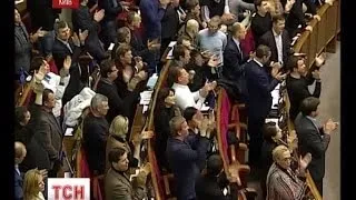 Депутати проголосували за відсторонення Захарченка і звільнення Тимошенко