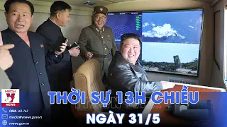 Ông Kim Jong-un đích thân thị sát diễn tập phóng tên lửa; sạt lở 10 căn nhà trên sông ở Cần Thơ