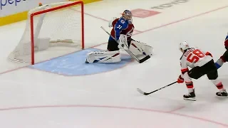 Philipp Grubauer robs Kevin Rooney with fantastic blocker save