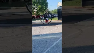 I'm getting a bit dizzy just from watching...😵‍💫🏍️ I 🎥: @Twinstunts #stunts #motorbike #tricks