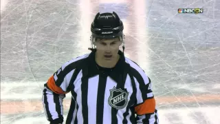 Gotta See It: Ref's emphatic "We got a goal" call