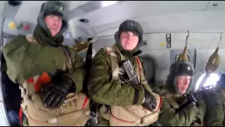 Прыжок из армейского вертолёта Ми 8