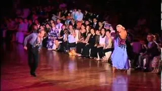 Riccardo Cocchi & Yulia Zagoruychenko - Paso Doble (WSSDF2012)