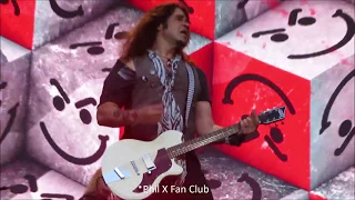 Phil X with Bon Jovi @ Liverpool June 19, 2019 Have A Nice Day