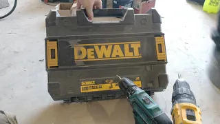 Подкаст Смотрим и обсуждаем шуруповерты makita df331d и dewalt dcd777, реноватор makita tm30d.