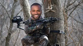 The time Darren Bent let off a crossbow at training | Football funny