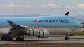 27 mins of AMAZING Crosswind Arrivals ft RARE Korean Air 747| Planespotting at Vancouver YVR (4K)