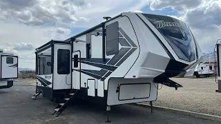 2019 Grand Design Momentum 394M NV