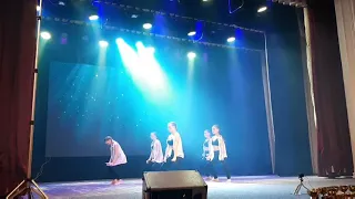 "Ритм in dance"  хореографічний номер "Думки"