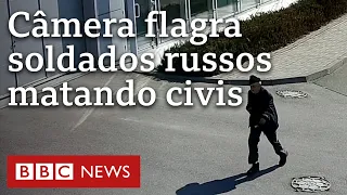 Soldados russos são flagrados matando civis ucranianos com tiros nas costas