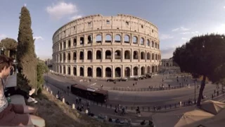 360 video: View of Colosseum, Rome, Italy