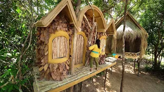 Survival Girl Living Alone a lot of Overnight and Build Enjoy Tree House, Skills Bamboo, Woods, Mud