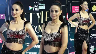 Ameesha Patel Graceful Look at Bollywood Hungama Style Icons Awards