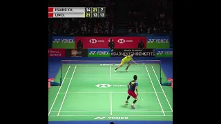 Unbelievable Smash by Lin dan🏸🏸☺️