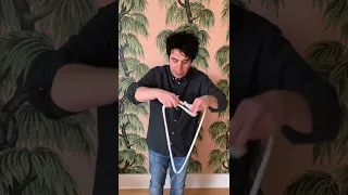 The World’s Fastest Ring & Rope Trick #magic #magician #magictrick