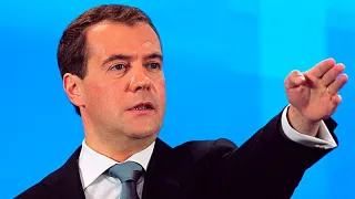 Из Москвы, единороссы! Медведев хочет отправить единороссов в регионы | пародия «Песенка друзей»