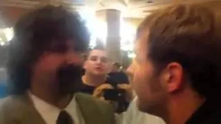 Mick Foley 2012 Wrestlemania pelea en el hotel