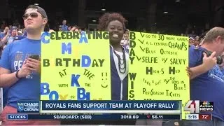 Royals fans support team at playoff rally