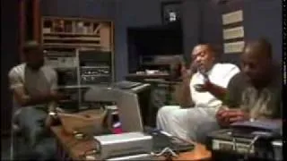 Kanye West & Timbaland In The Studio Working On "Stonger"