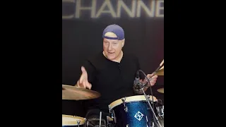 "Rock'n Roll" intro explained by Gregg Bissonette 🤘