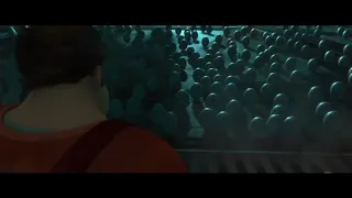 Ральф получает заветную медаль ... отрывок из мультфильма (Ральф/Wreck-It Ralph)2012