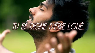 " TU ES DIGNE  D'ÊTRE LOUÉ " Par Gwen (chant chrétien)