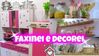 FAXINEI E DECOREI A COZINHA 💕LIMPEZA PESADA NA COZINHA 🥰COMPRINHAS FOFAS