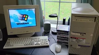 Windows 95 Computer - Bootup Startup Sounds