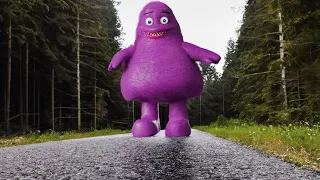 MON DRONE FILME GRIMACE SHAKE GODZILLA DANS LA FORÊT ! SIREN HEAD vs GRIMACE SHAKE GODZILLA !