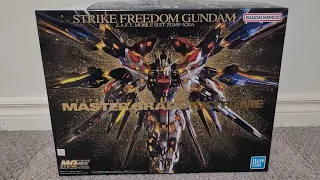 MGEX Strike Freedom Gundam review