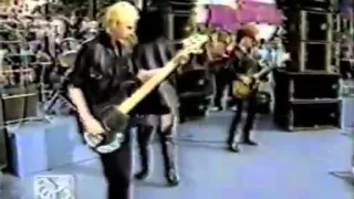 "Siouxsie And The Banshees" Spellbound (Live)