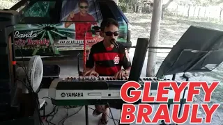 Gleyfy Brauly - cover TARZAN BOY.