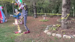 Halloween Yard Clowns 2021