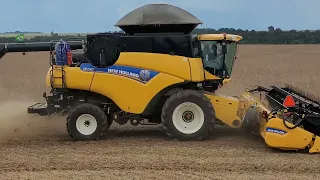 John deere vs new holland qual a melhor ?