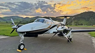 Beechcraft King Air 360 PS-THG Pousando no Final de Tarde no Aeroclube de Cachoeiro ES