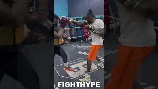 DEONTAY WILDER SHOWS FRANCIS NGANNOU NEW “ONE HITTER QUITTER” KNOCKOUT COMBO